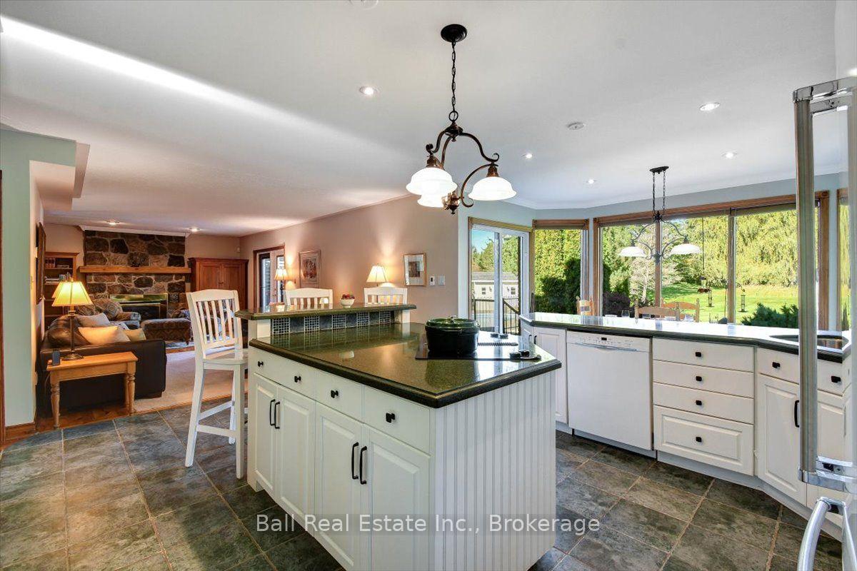Photo 27 of 19 Castle Harbour Drive E, Scugog, Port Perry — HOMEH