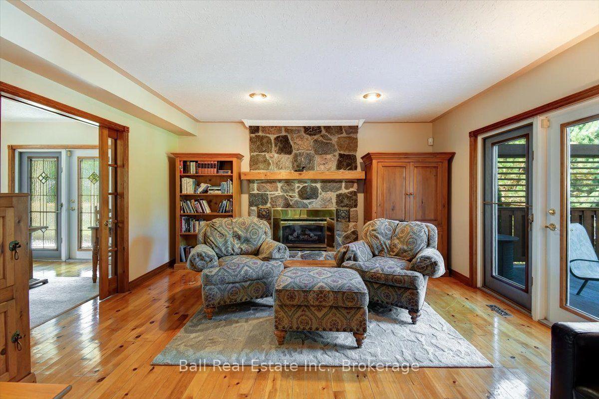 Photo 37 of 19 Castle Harbour Drive E, Scugog, Port Perry — HOMEH