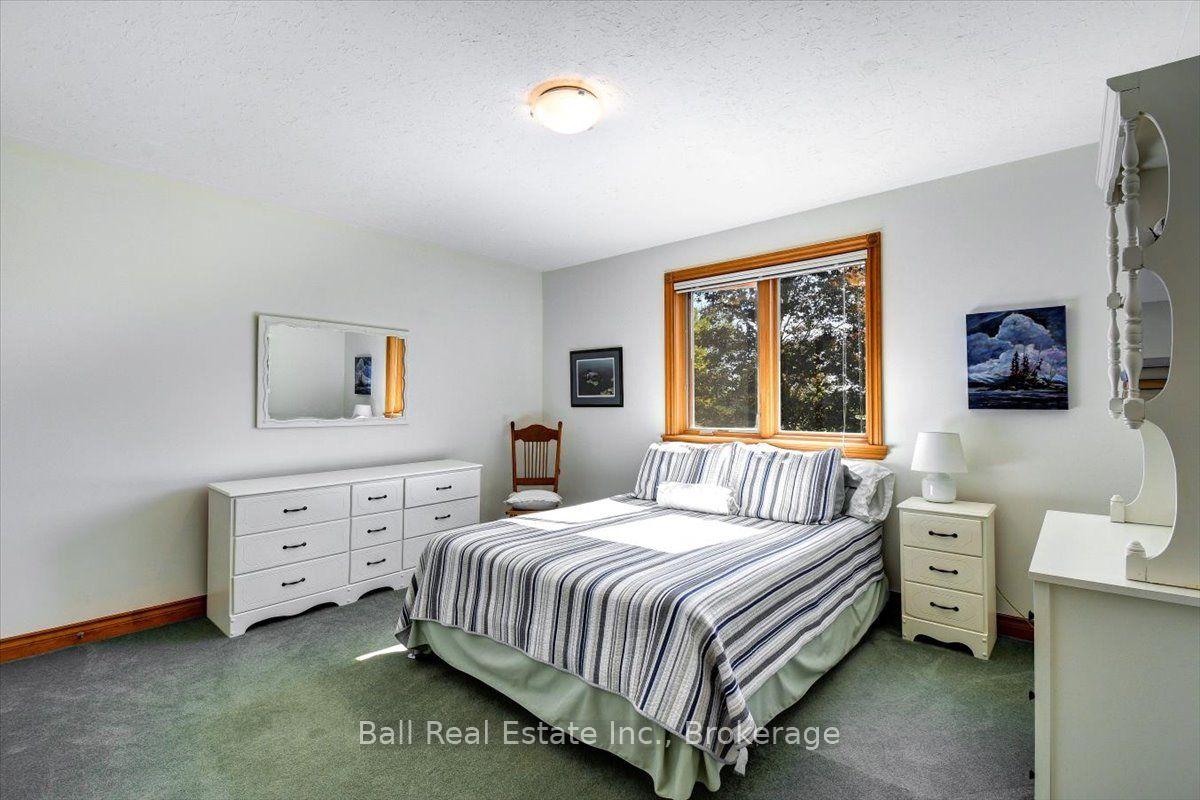 Photo 49 of 19 Castle Harbour Drive E, Scugog, Port Perry — HOMEH