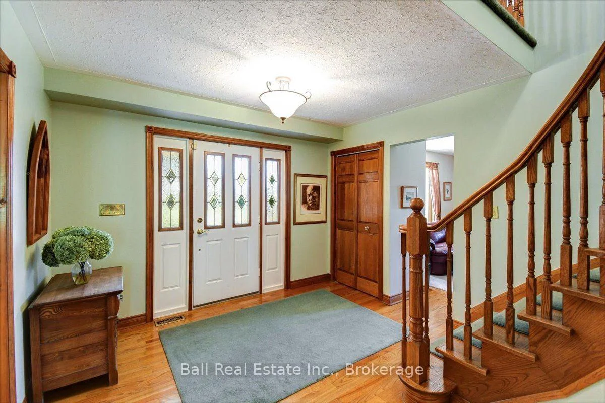 Photo 7 of 19 Castle Harbour Drive E, Scugog, Port Perry — HOMEH
