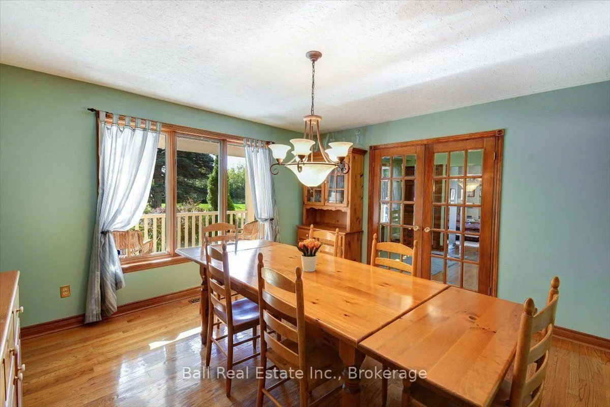 Photo 14 of 19 Castle Harbour Drive E, Scugog, Port Perry — HOMEH