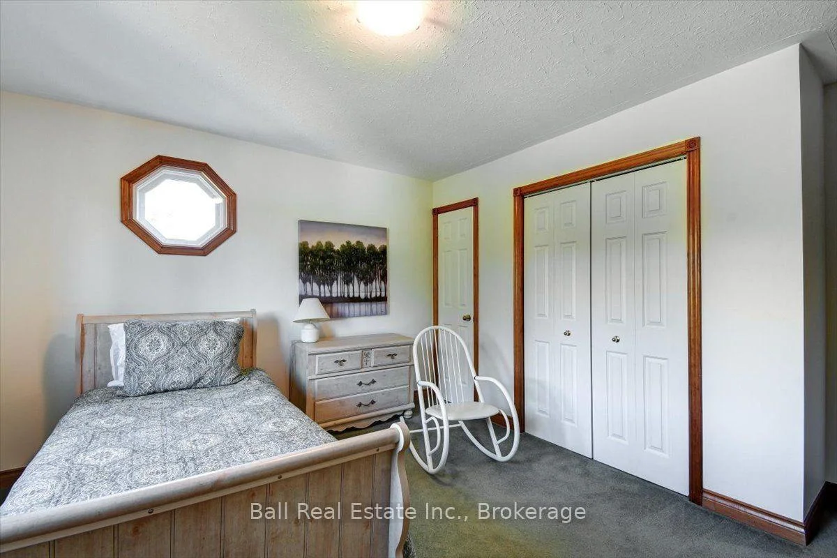 Photo 46 of 19 Castle Harbour Drive E, Scugog, Port Perry — HOMEH