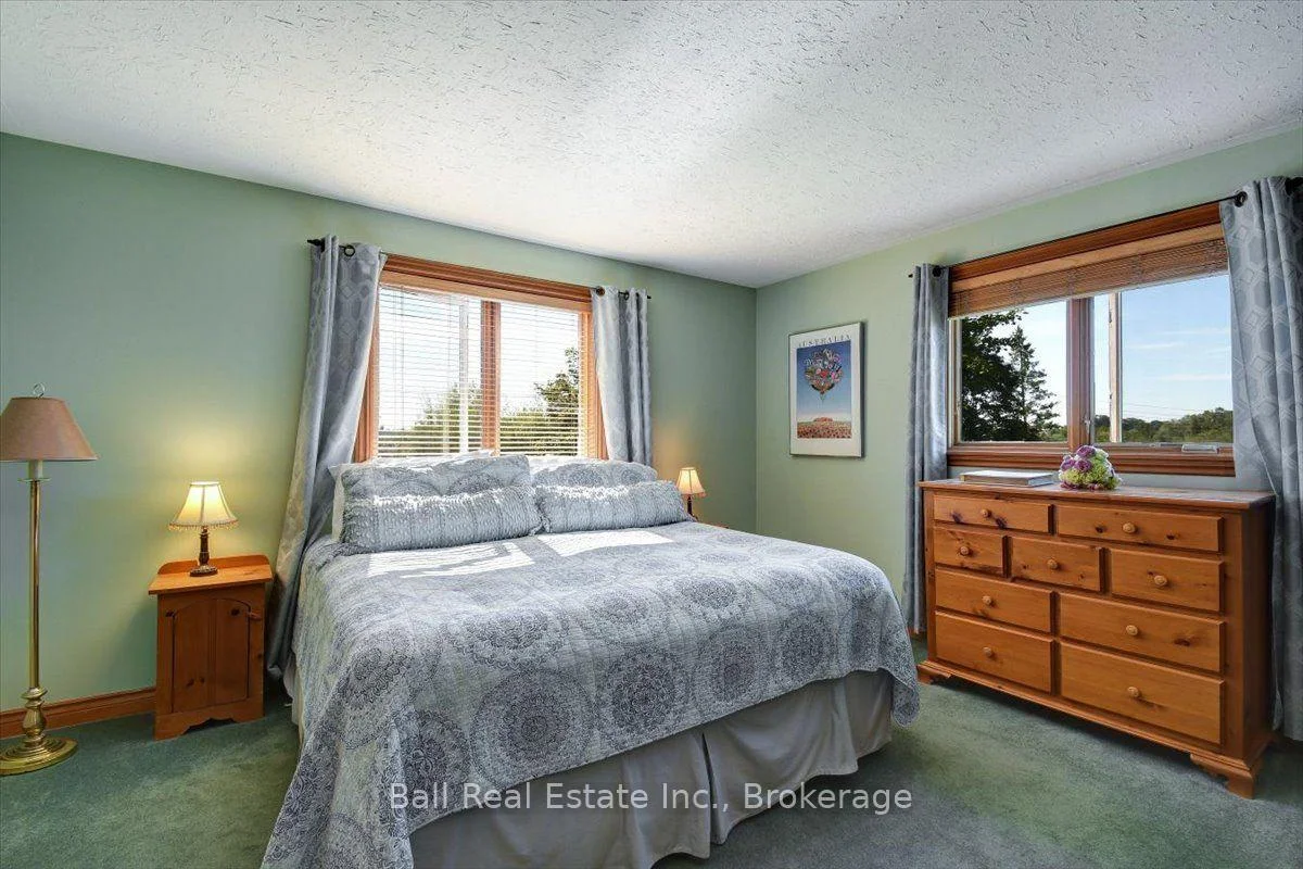Photo 58 of 19 Castle Harbour Drive E, Scugog, Port Perry — HOMEH
