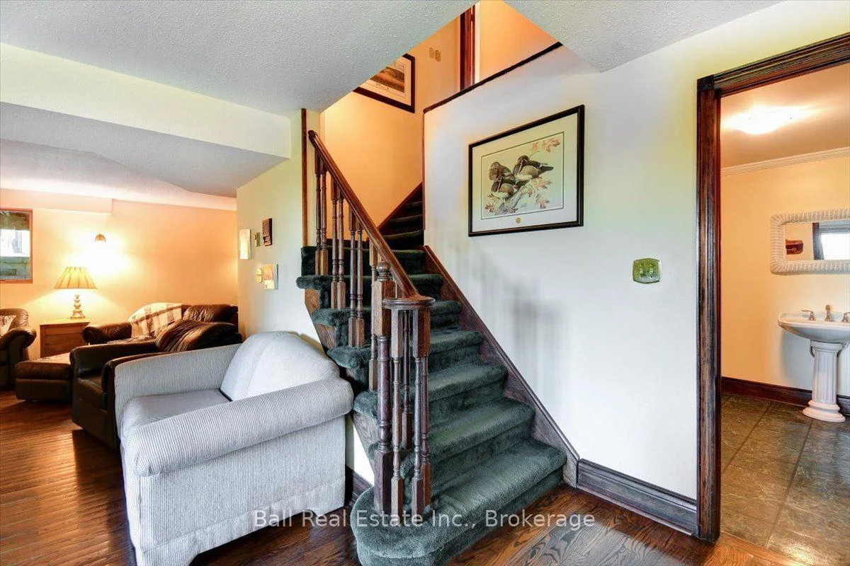 Photo 70 of 19 Castle Harbour Drive E, Scugog, Port Perry — HOMEH