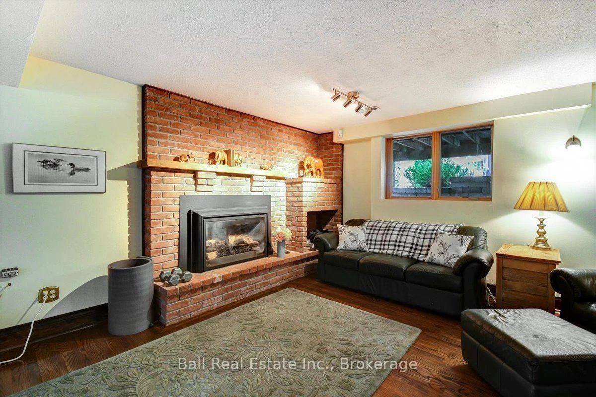 Photo 76 of 19 Castle Harbour Drive E, Scugog, Port Perry — HOMEH