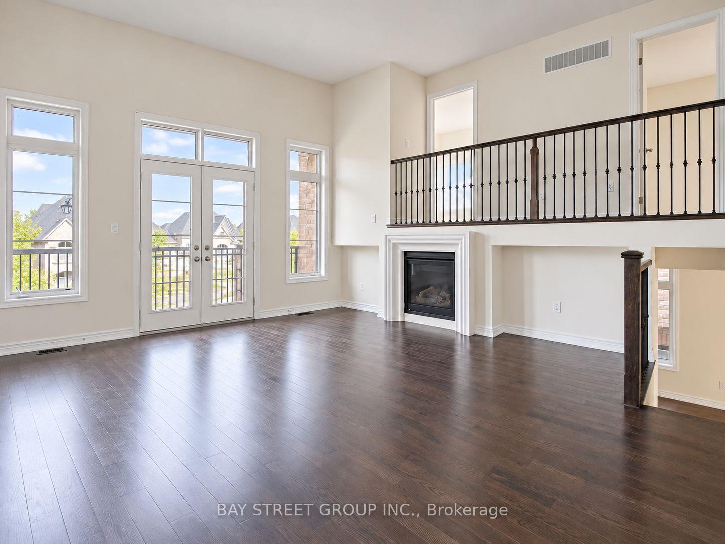 Photo 1 of 22 John Smith Street, East Gwillimbury, Holland Landing — HOMEH