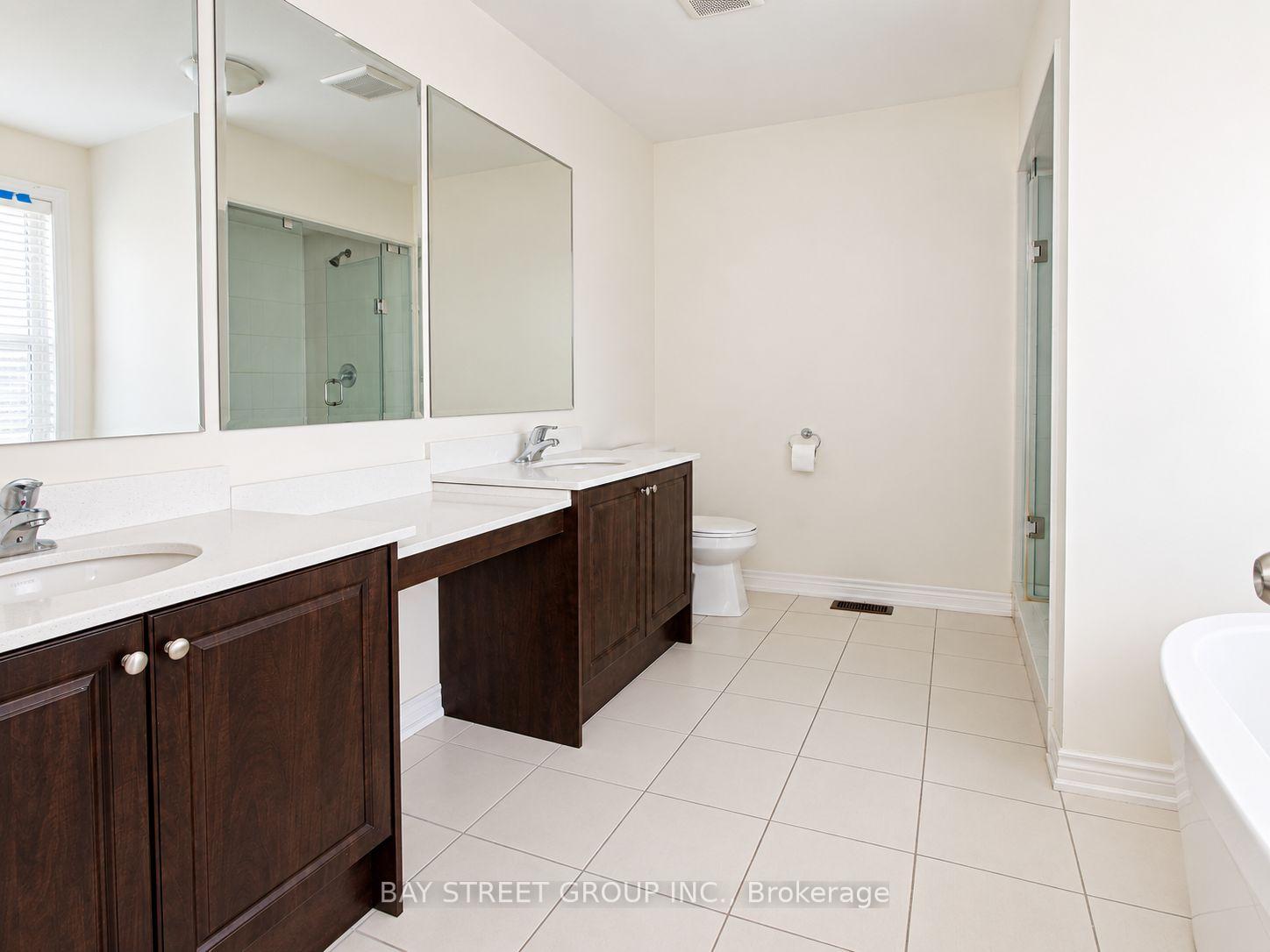 Photo 22 of 22 John Smith Street, East Gwillimbury, Holland Landing — HOMEH