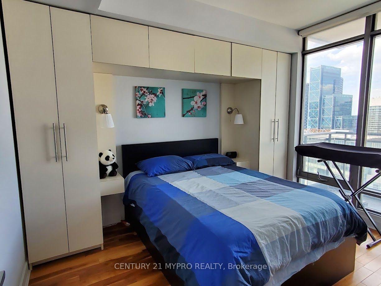 Photo 10 of Unit 3608, 5 Mariner Terrace, Toronto, Waterfront Communities — HOMEH
