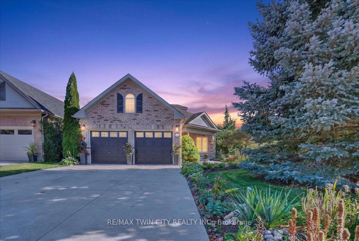 Photo 4 of 147 Reiber Court, Waterloo, Maple Hills — HOMEH