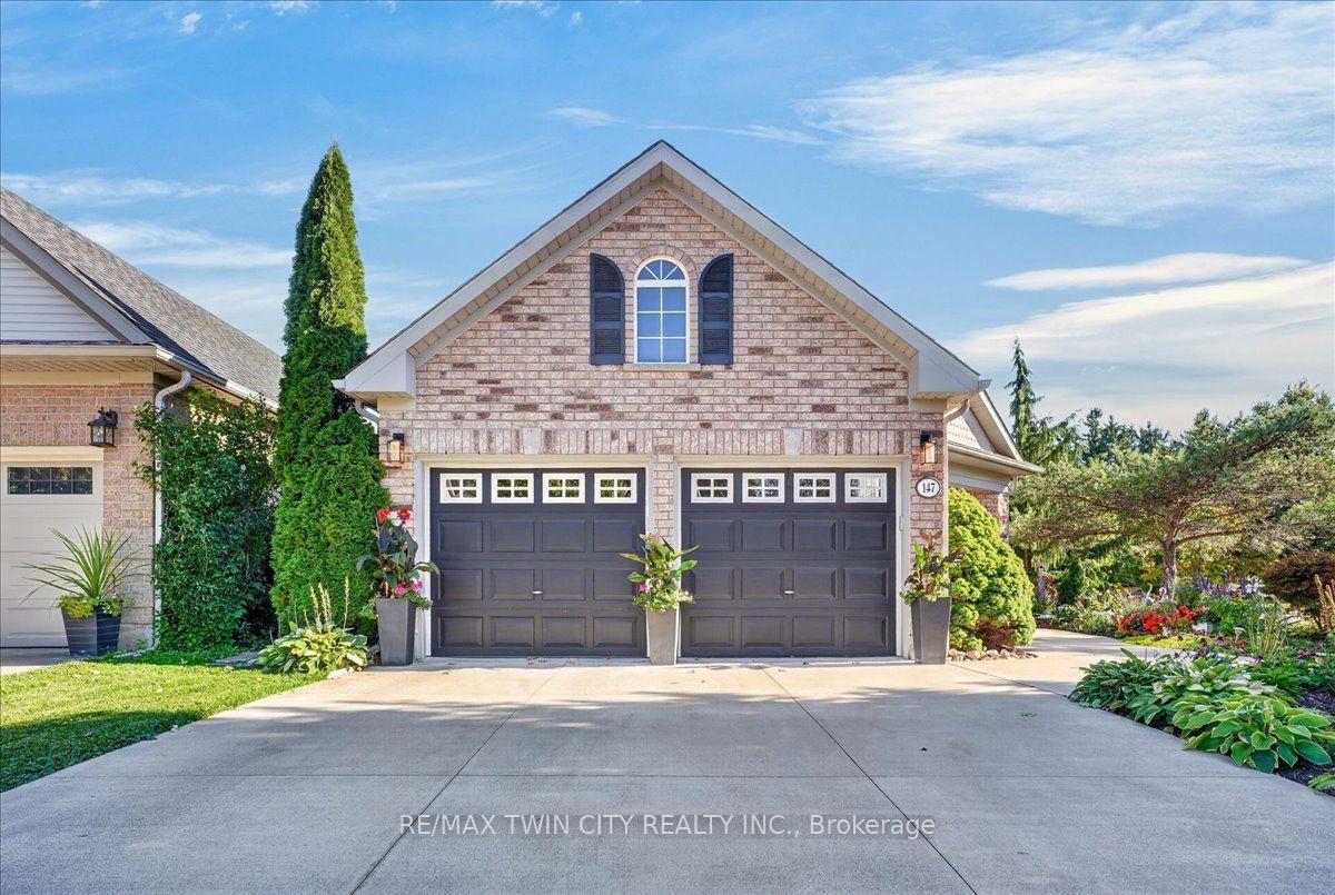Photo 5 of 147 Reiber Court, Waterloo, Maple Hills — HOMEH