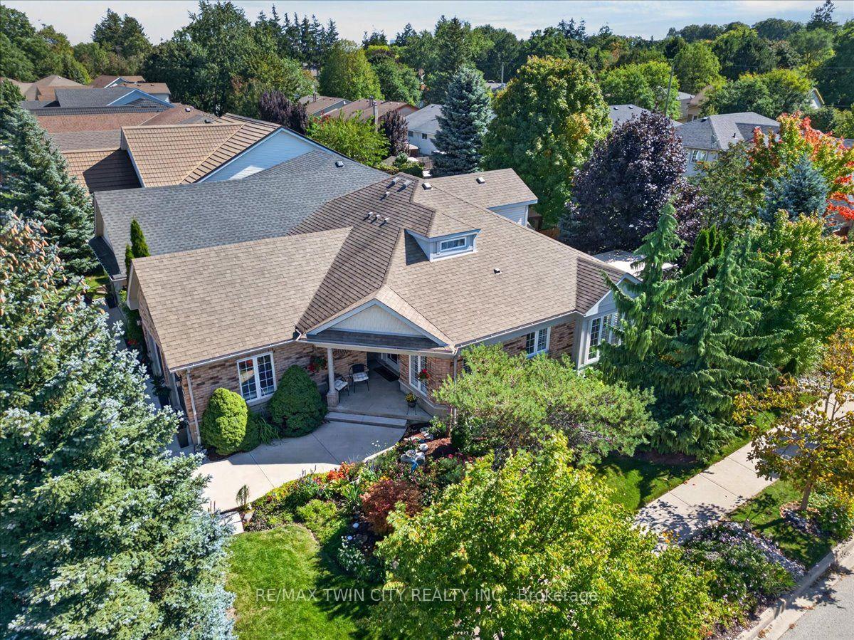 Photo 13 of 147 Reiber Court, Waterloo, Maple Hills — HOMEH
