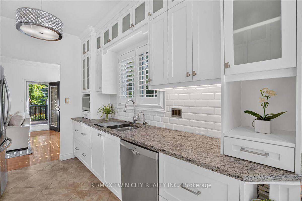 Photo 20 of 147 Reiber Court, Waterloo, Maple Hills — HOMEH