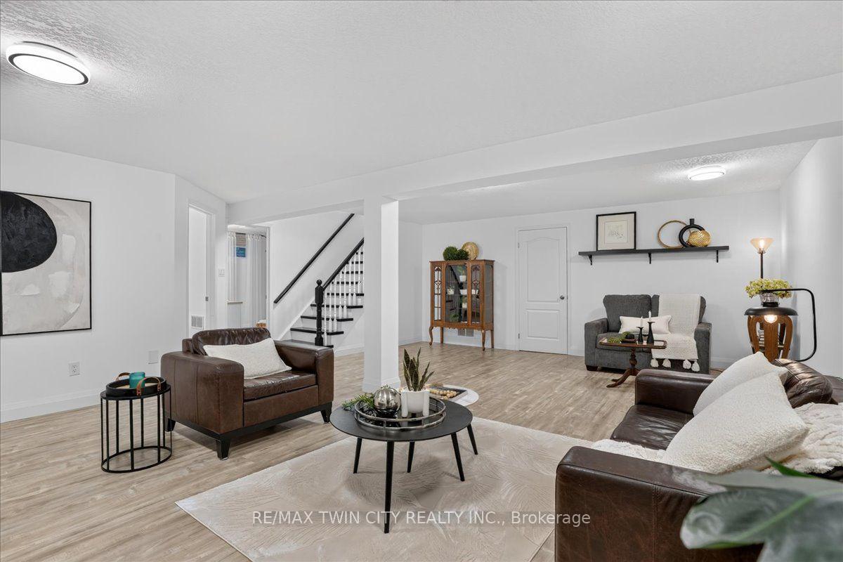 Photo 38 of 147 Reiber Court, Waterloo, Maple Hills — HOMEH