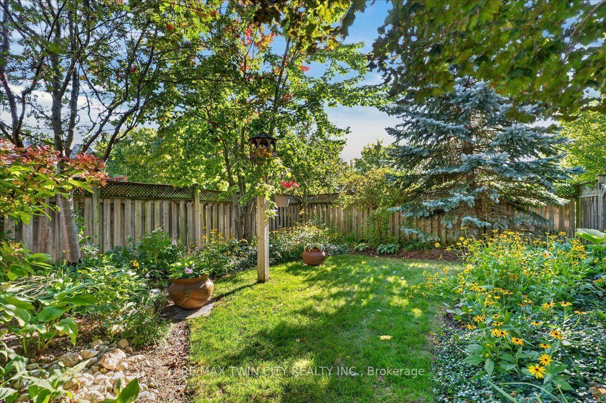 Photo 49 of 147 Reiber Court, Waterloo, Maple Hills — HOMEH