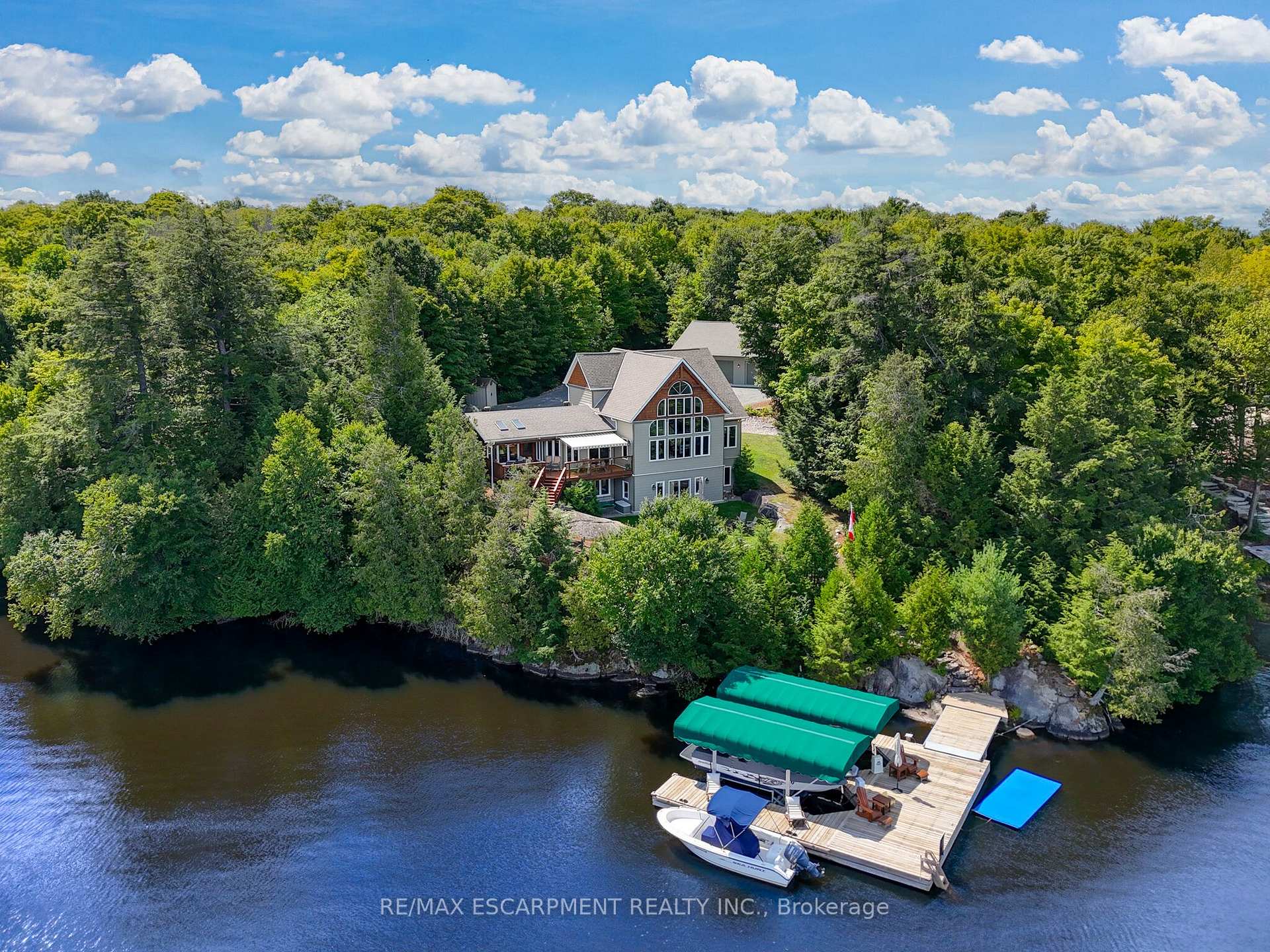 Photo of 36 Manitouwabing Estates Road