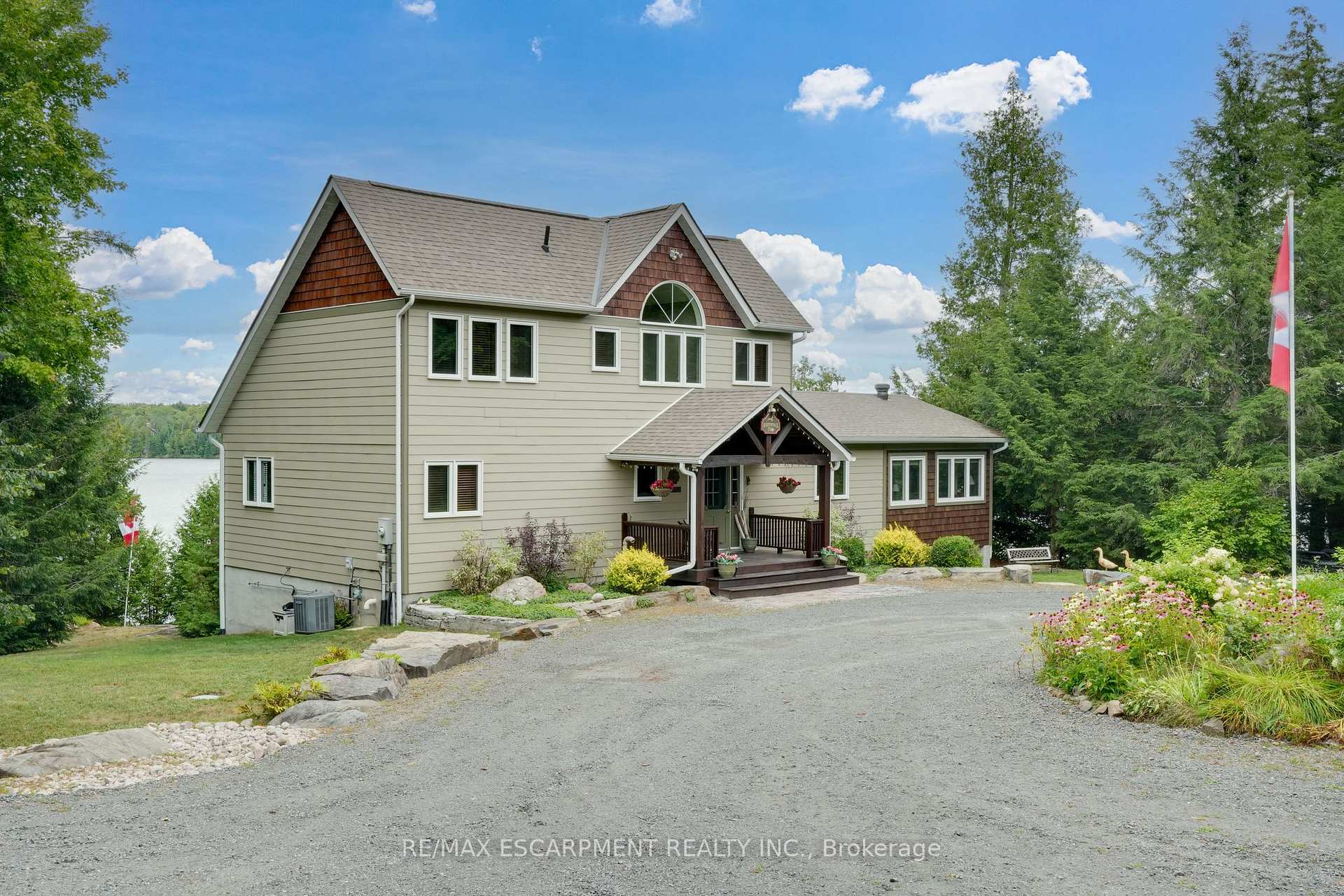 Photo 4 of 36 Manitouwabing Estates Road, McKellar — HOMEH