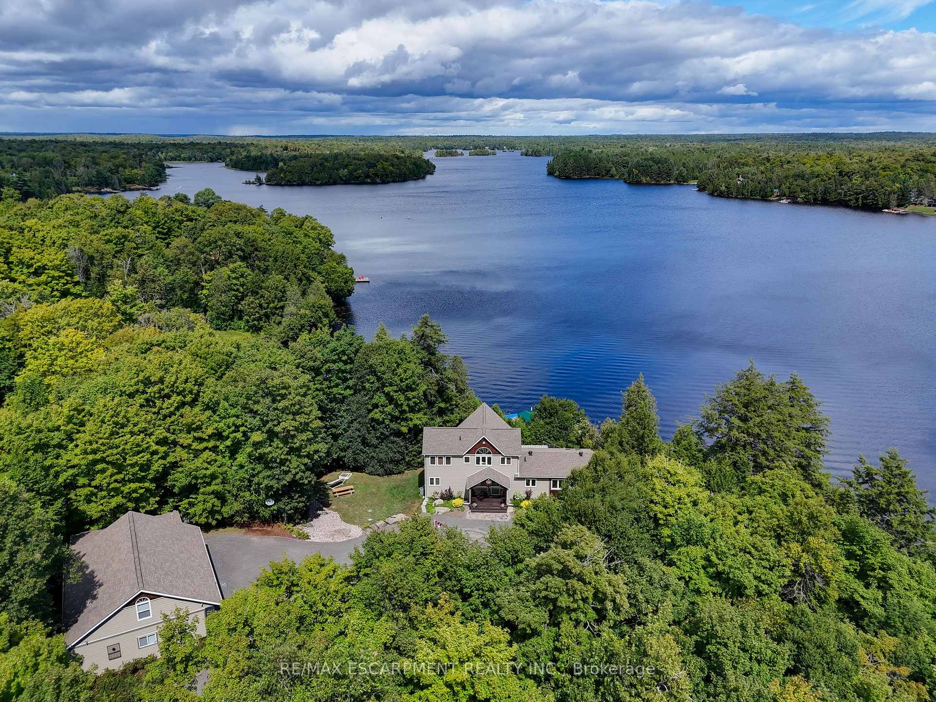 Photo 12 of 36 Manitouwabing Estates Road, McKellar — HOMEH
