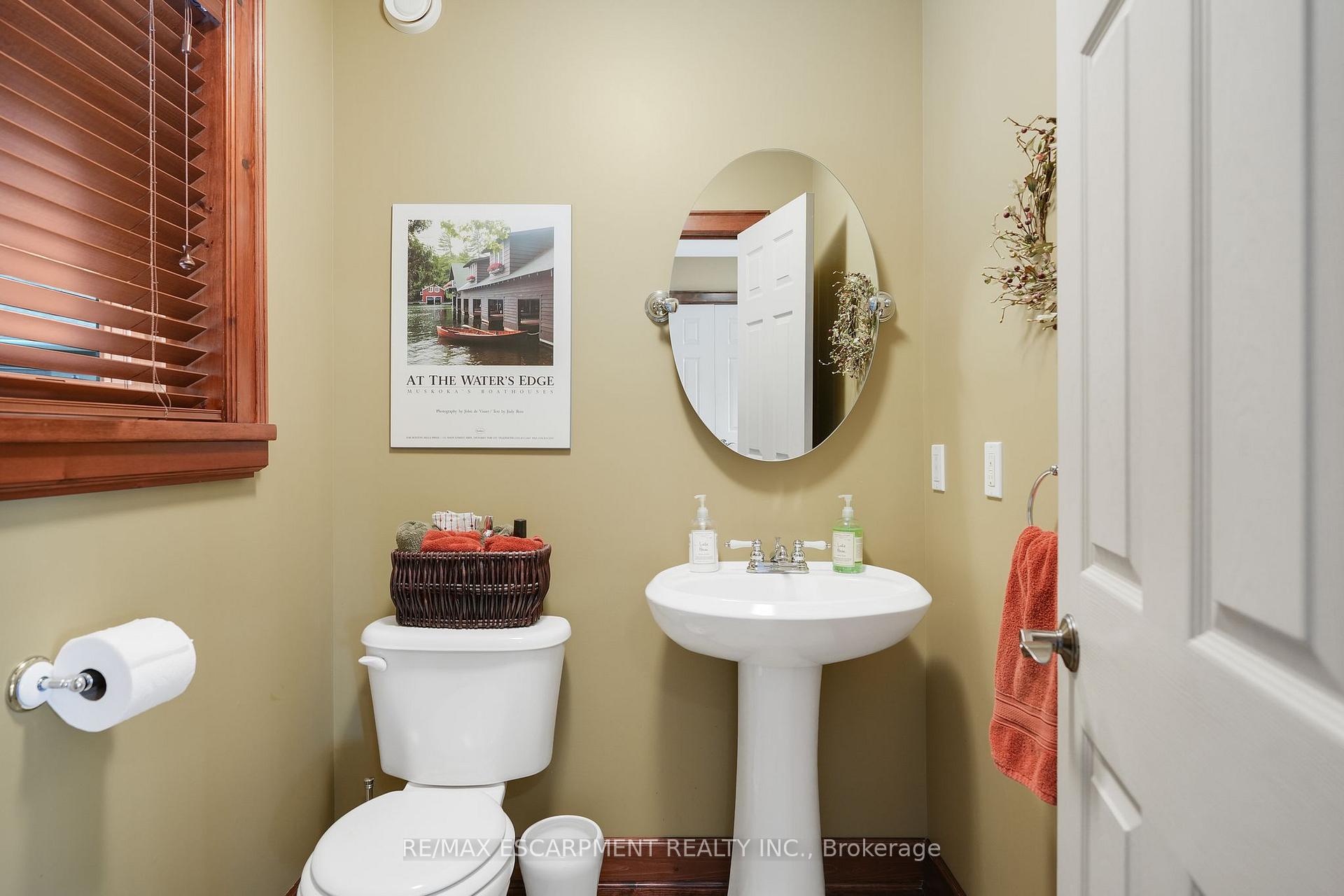 Photo 15 of 36 Manitouwabing Estates Road, McKellar — HOMEH