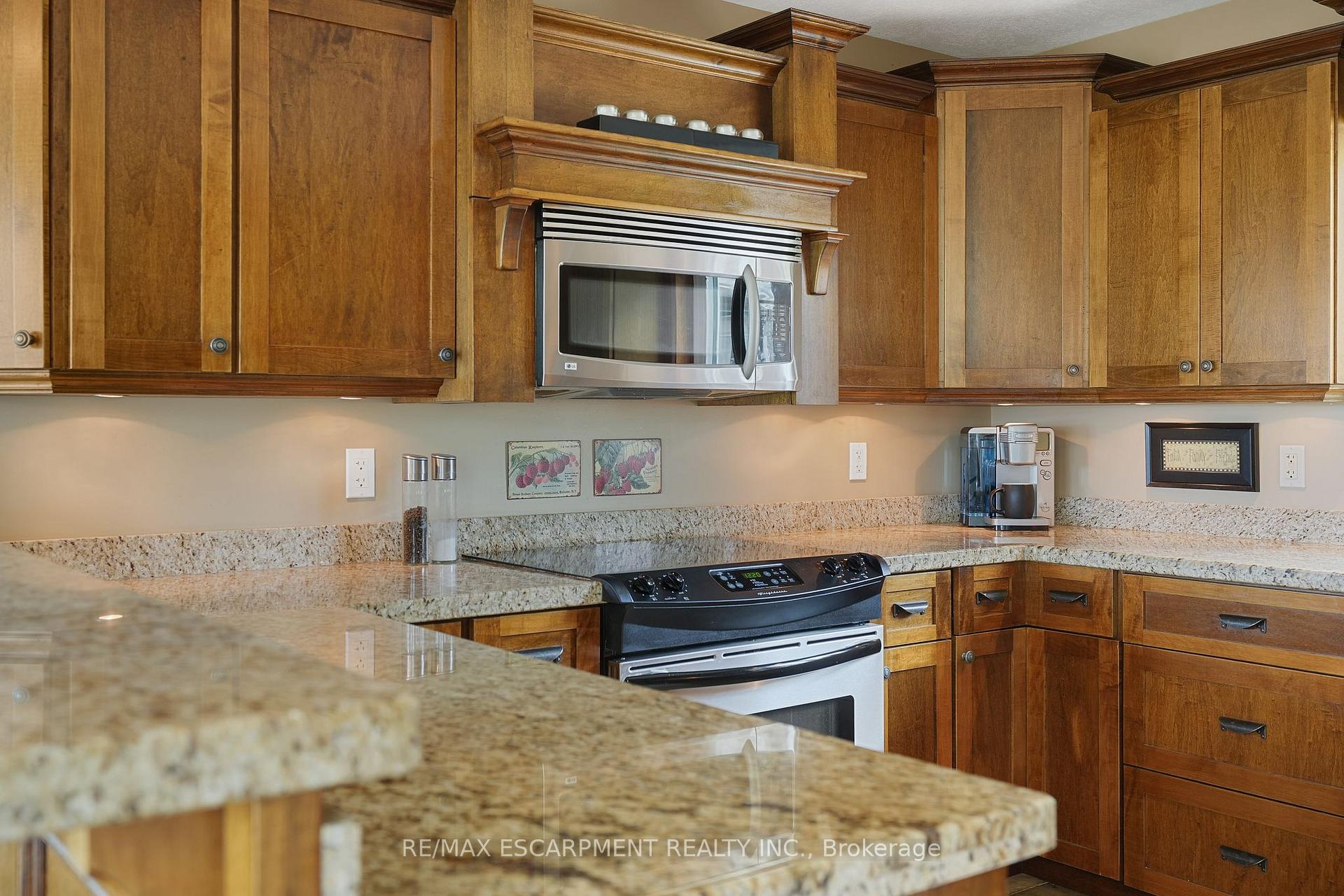 Photo 22 of 36 Manitouwabing Estates Road, McKellar — HOMEH