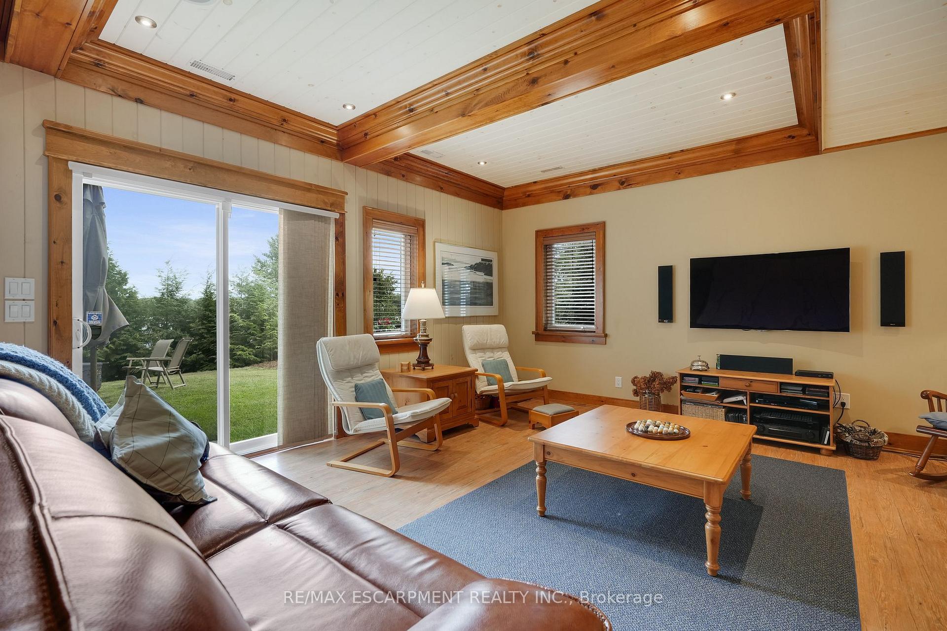Photo 37 of 36 Manitouwabing Estates Road, McKellar — HOMEH