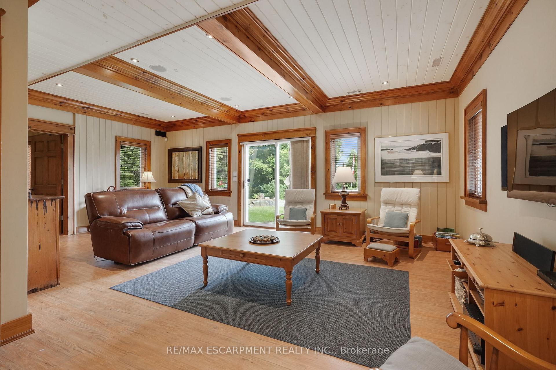 Photo 38 of 36 Manitouwabing Estates Road, McKellar — HOMEH