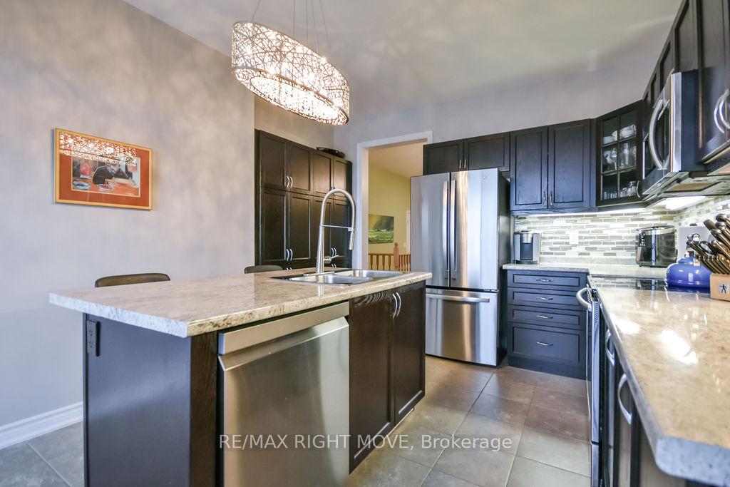 Photo 13 of 3111 Emperor Drive, Orillia — HOMEH