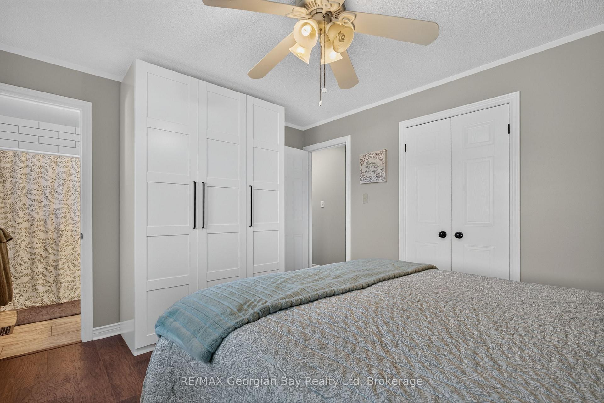 Photo 17 of 988 Victoria Street, Midland — HOMEH