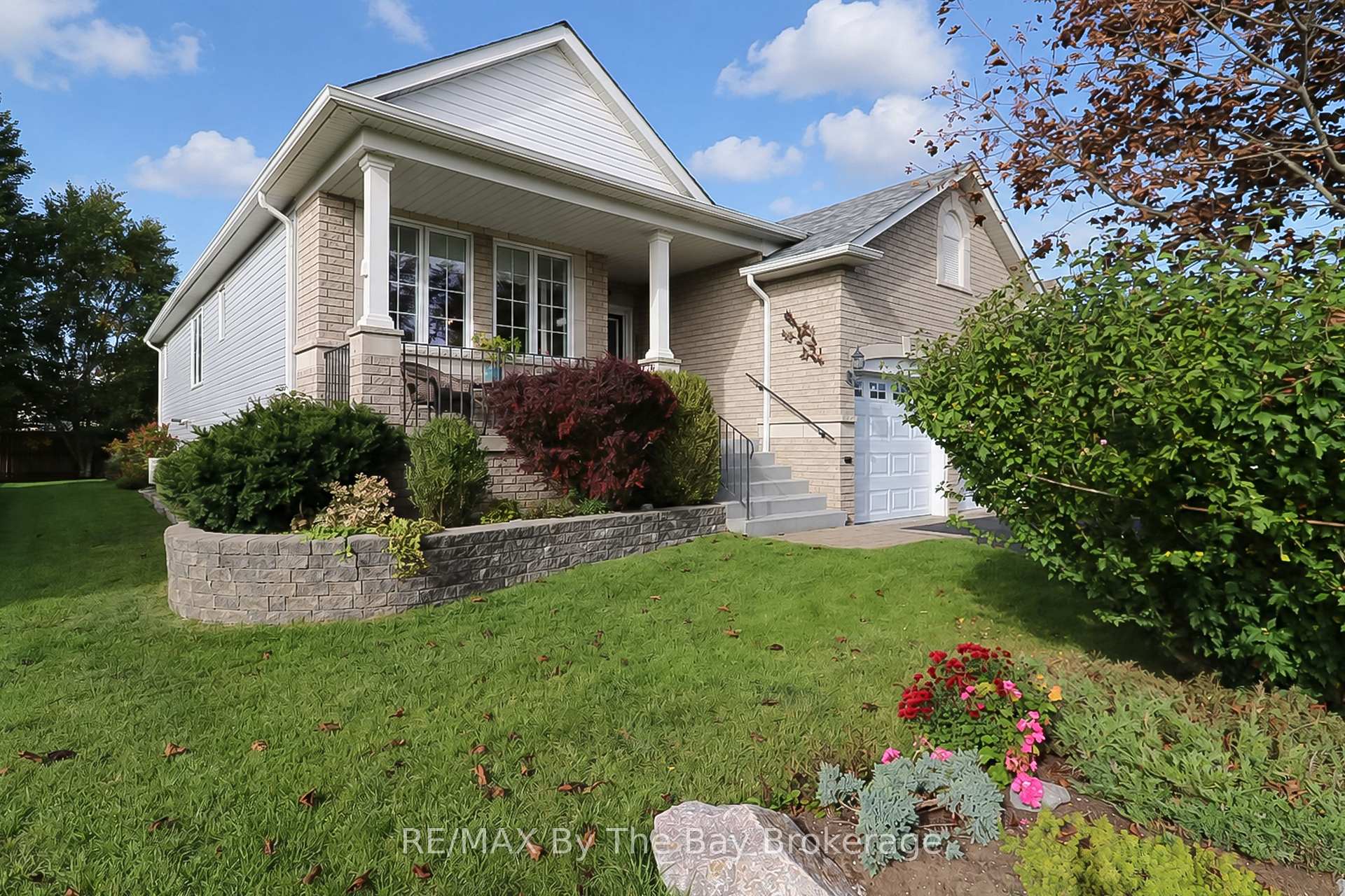 Photo 7 of 8 Middleport Drive, Wasaga Beach — HOMEH