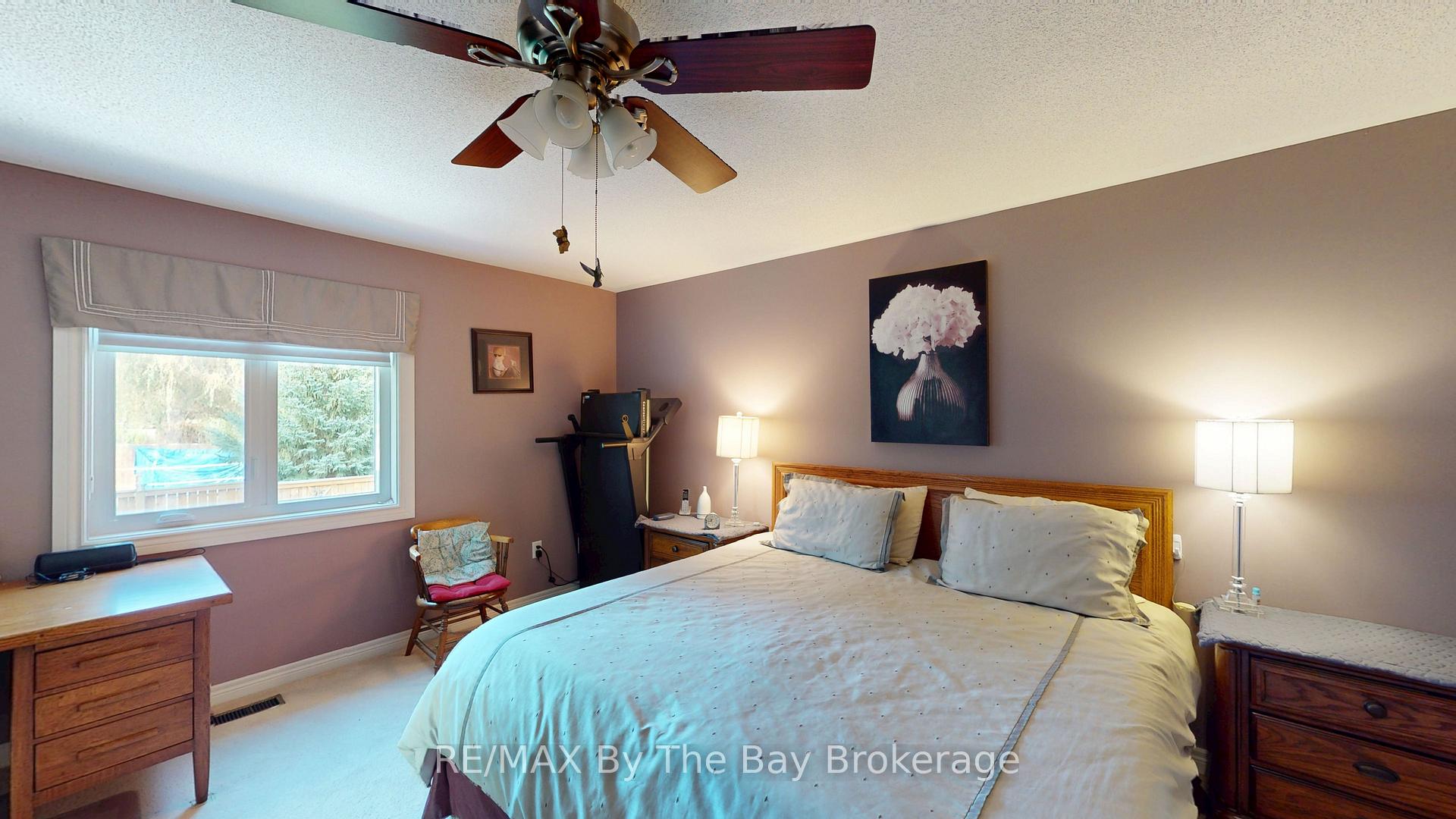 Photo 17 of 8 Middleport Drive, Wasaga Beach — HOMEH
