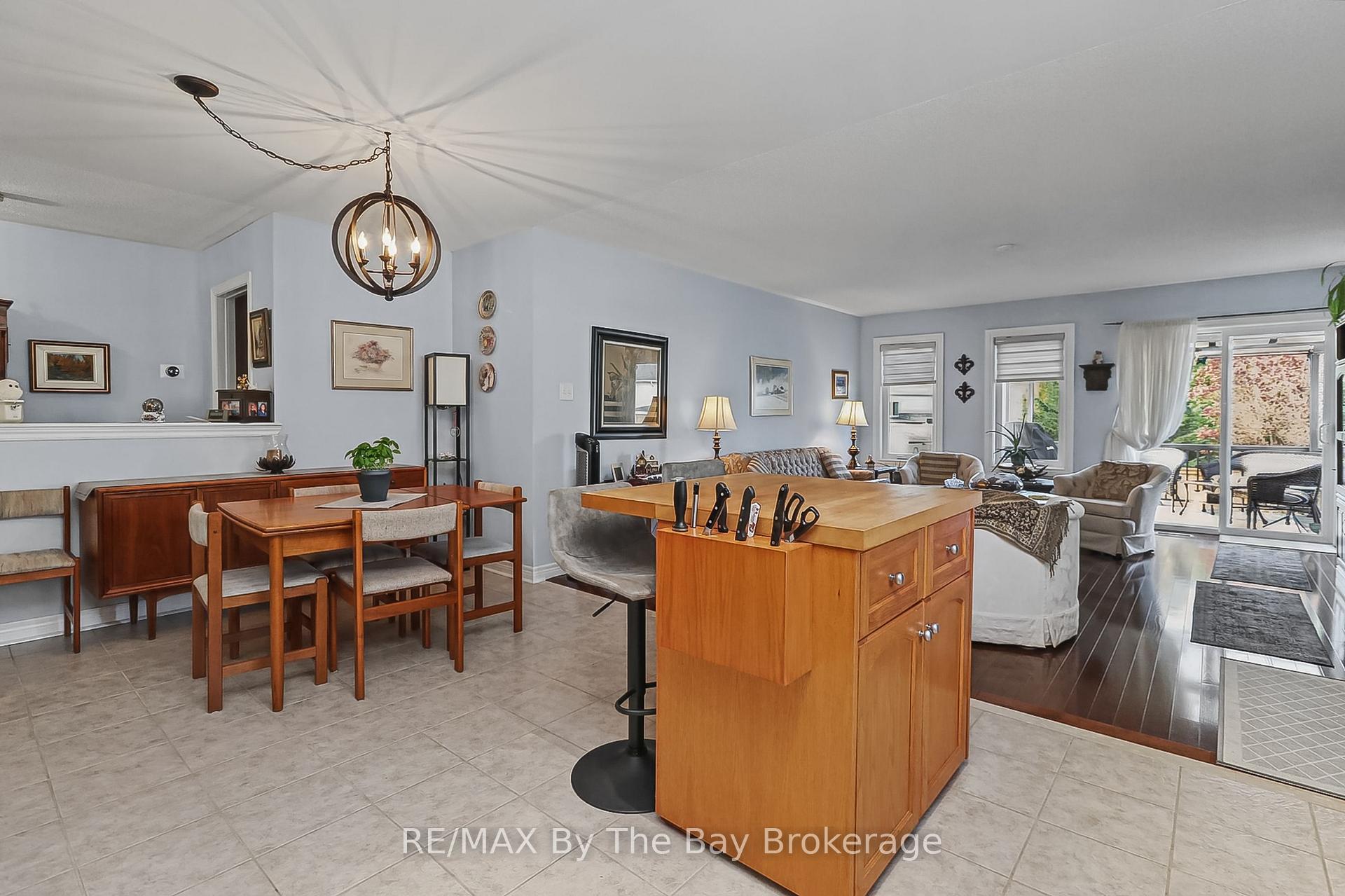 Photo 24 of 8 Middleport Drive, Wasaga Beach — HOMEH