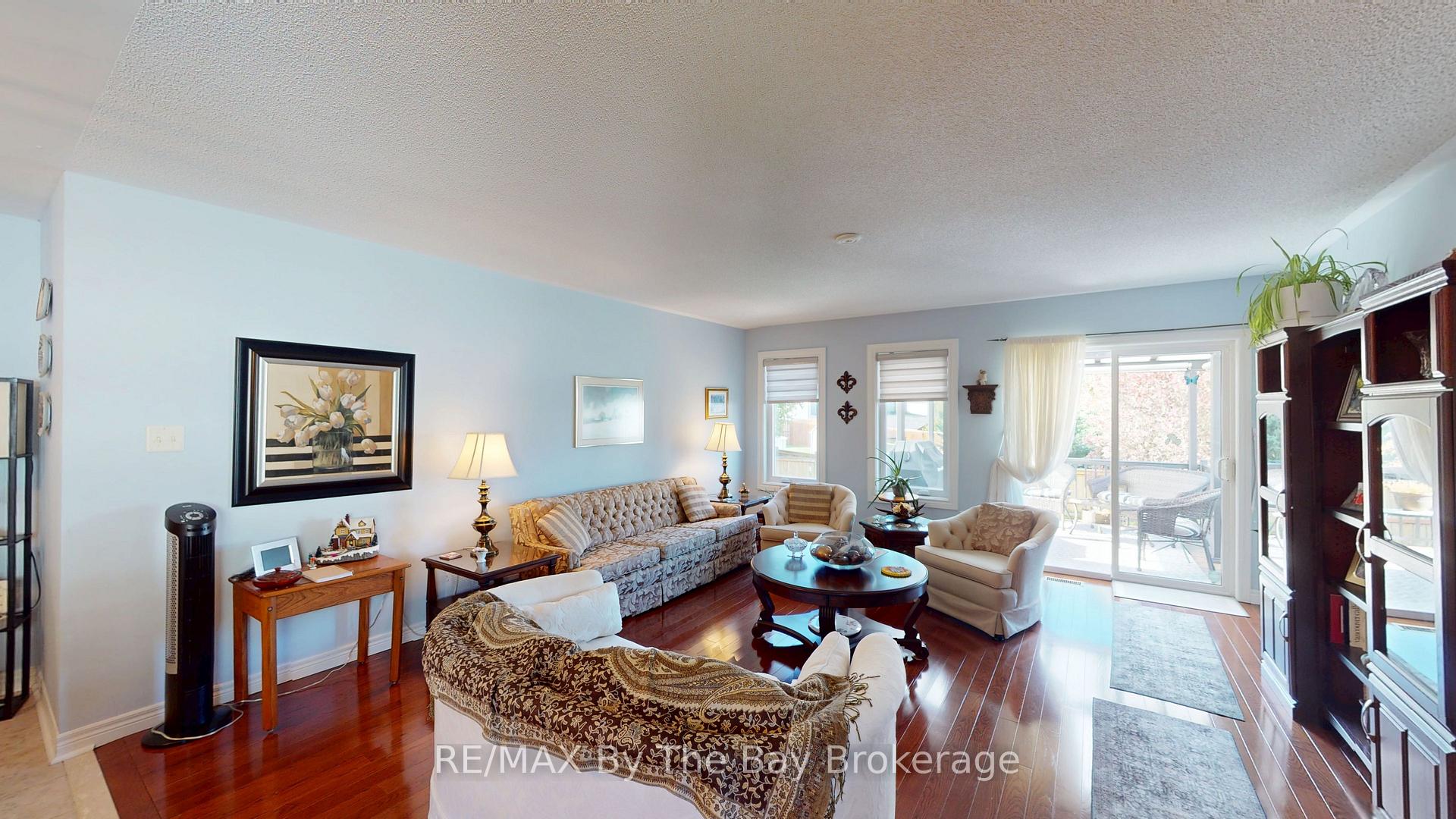 Photo 33 of 8 Middleport Drive, Wasaga Beach — HOMEH