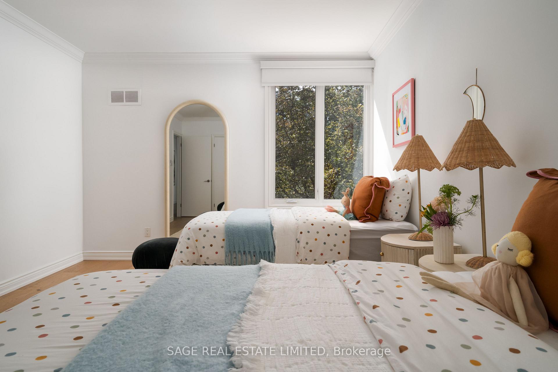 Photo 30 of 20 Connable Drive, Toronto, Casa Loma — HOMEH