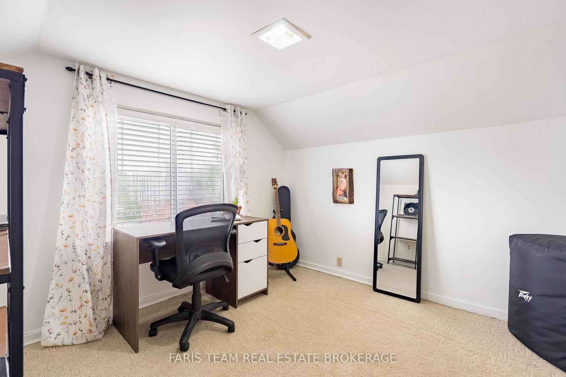 Photo 19 of 344 First Street, Midland — HOMEH
