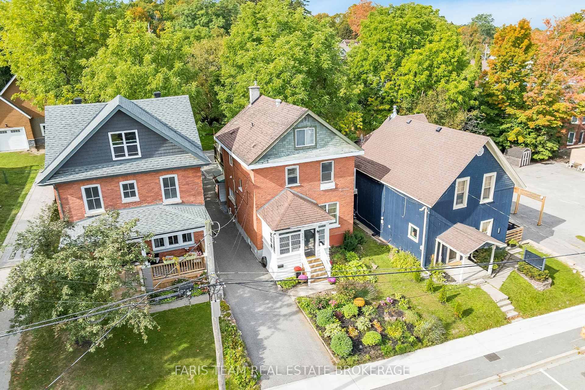 Photo 43 of 344 First Street, Midland — HOMEH