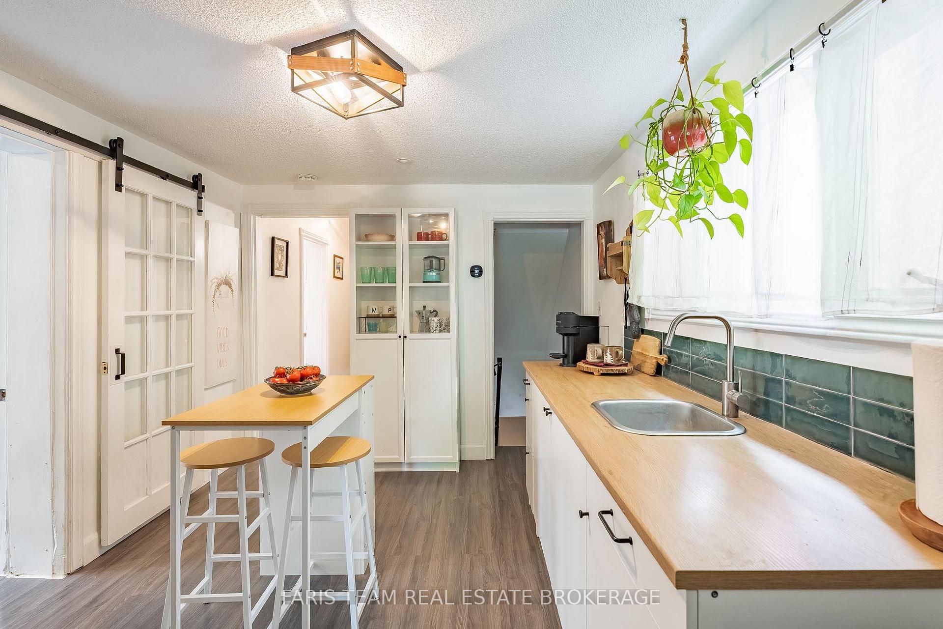 Photo 51 of 344 First Street, Midland — HOMEH
