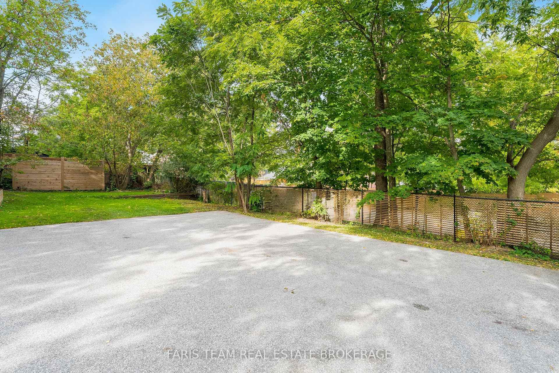 Photo 55 of 344 First Street, Midland — HOMEH