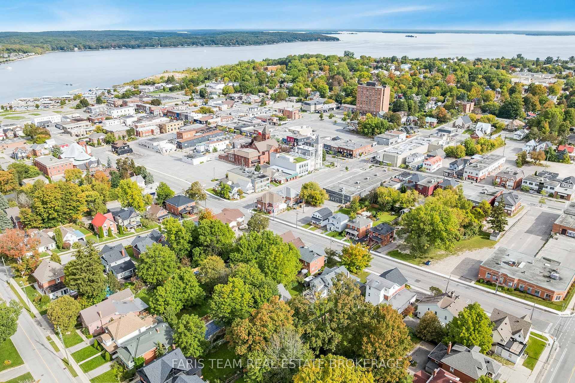 Photo 60 of 344 First Street, Midland — HOMEH