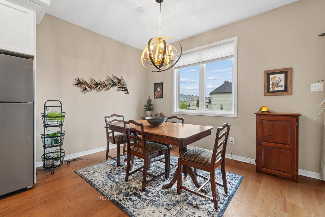 Photo 13 of 253 Edey Street, Arnprior, Arnprior — HOMEH