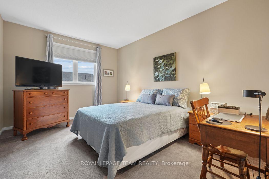 Photo 16 of 253 Edey Street, Arnprior, Arnprior — HOMEH