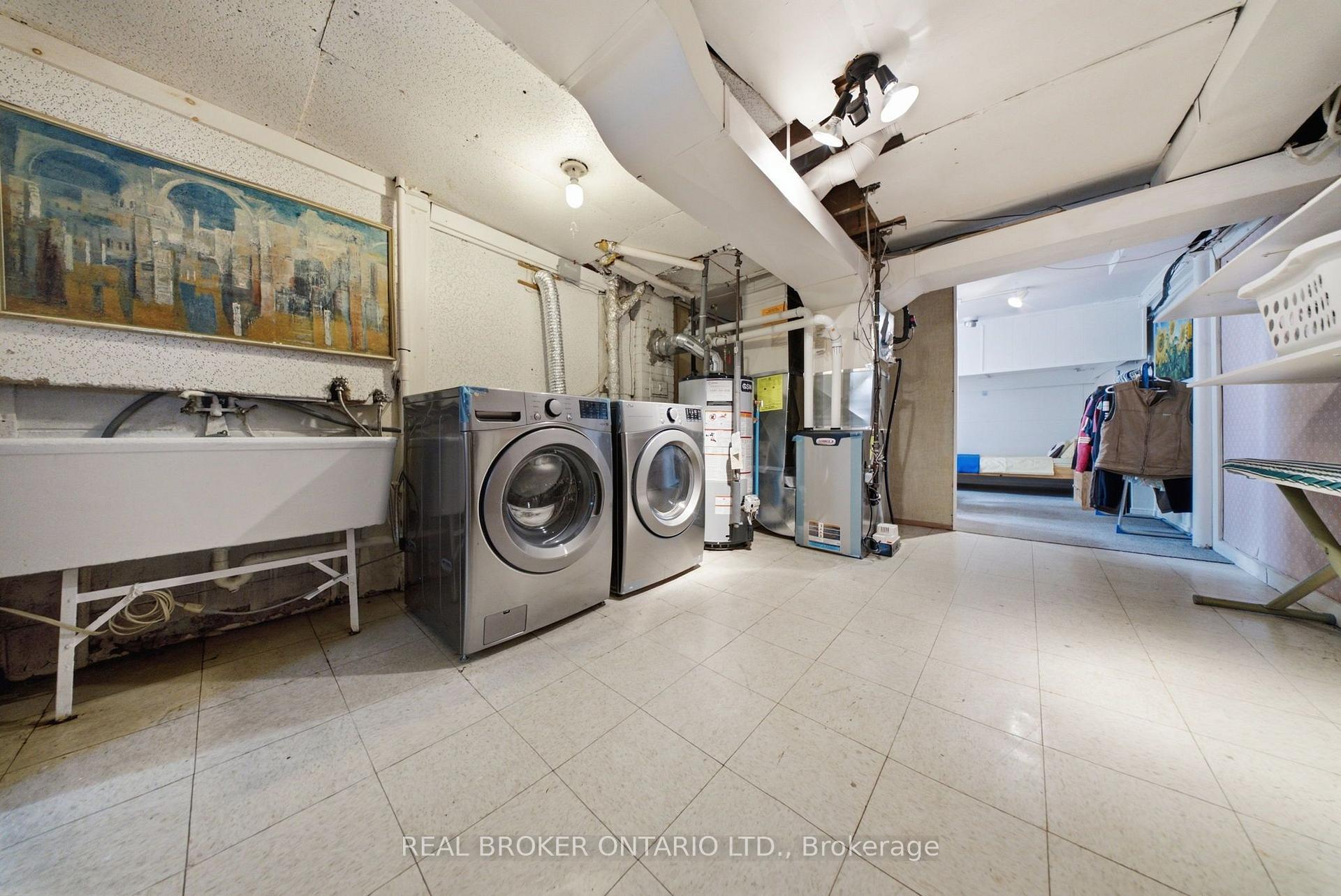 Photo 17 of 88 Cavehill Crescent, Scarborough, Wexford-Maryvale — HOMEH