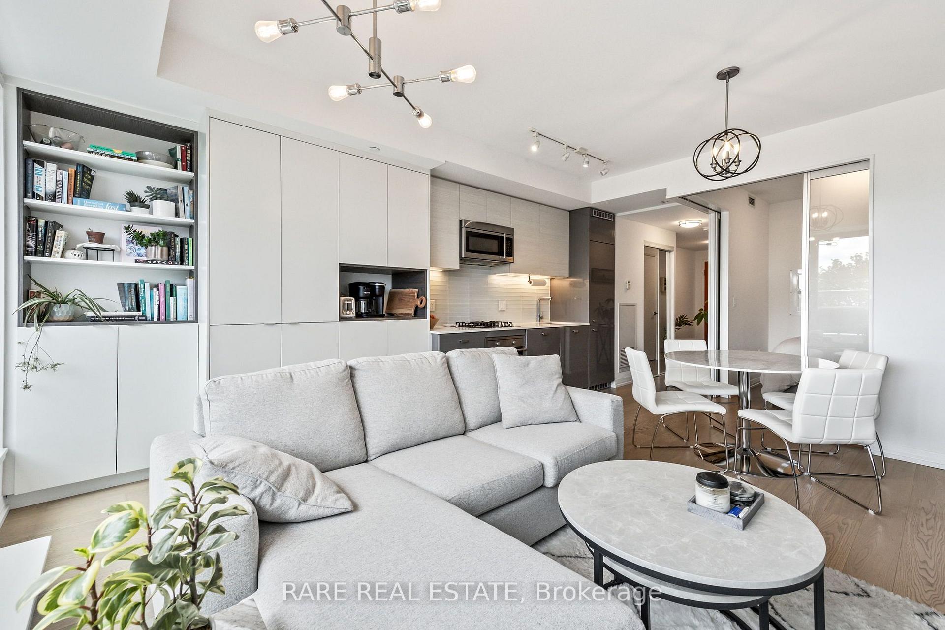 Photo 2 of Unit 514, 835 St Clair Avenue W, Toronto, Wychwood — HOMEH