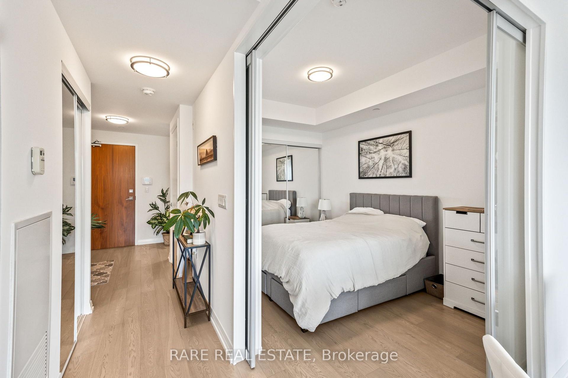 Photo 12 of Unit 514, 835 St Clair Avenue W, Toronto, Wychwood — HOMEH
