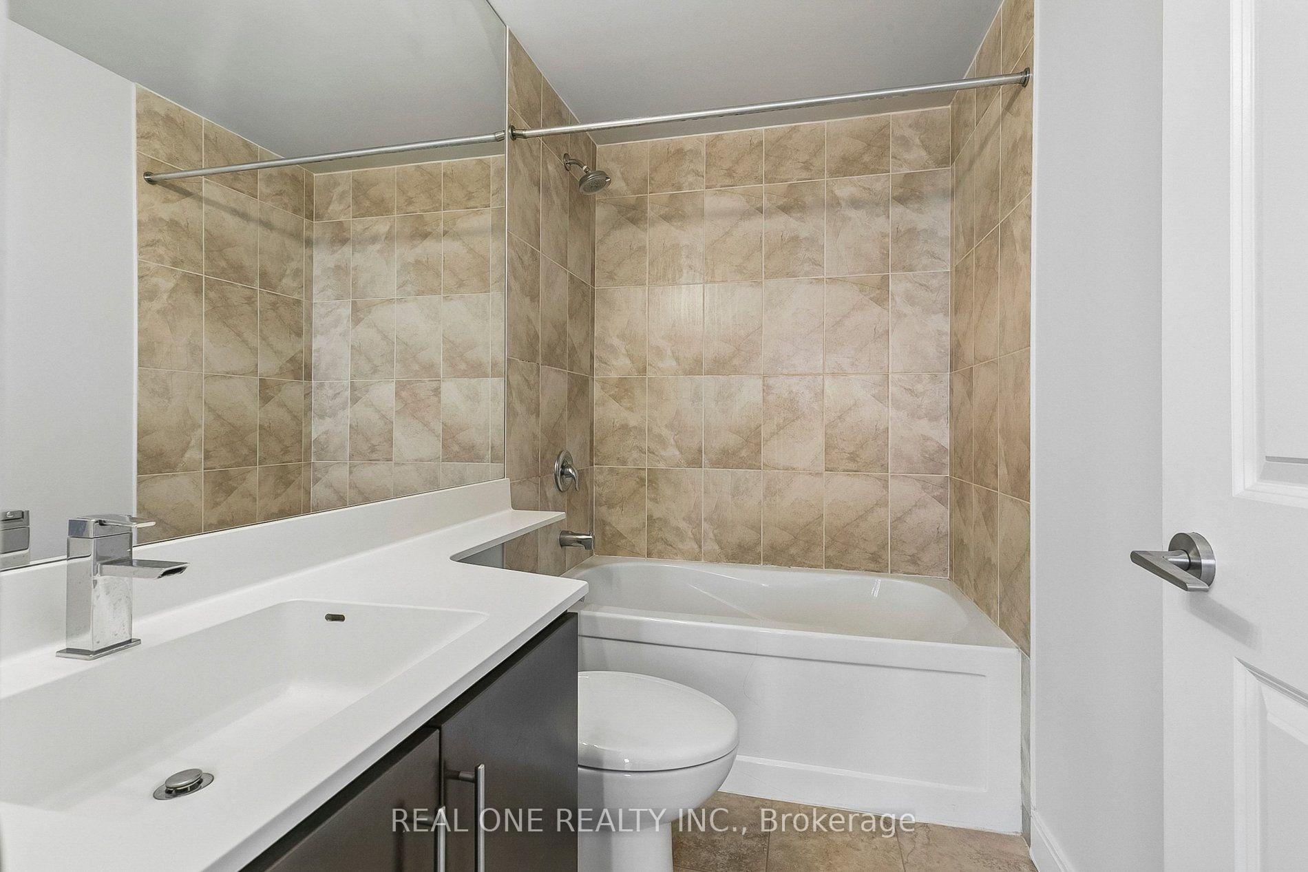 Photo 7 of Unit 5301, 60 Absolute Avenue, Mississauga, City Centre — HOMEH