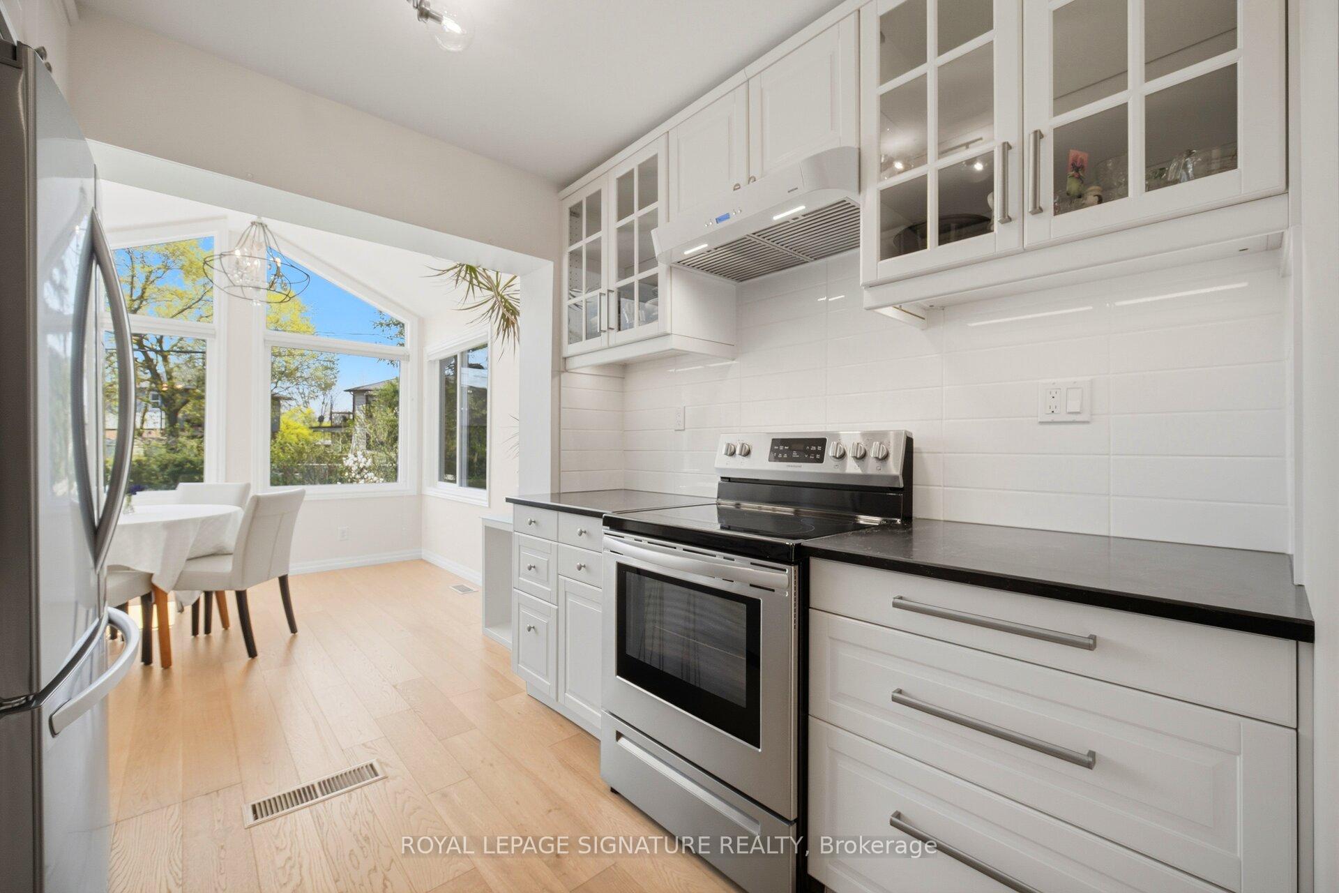 Photo 6 of 18 Erlesmere Avenue, Brampton, Brampton East — HOMEH
