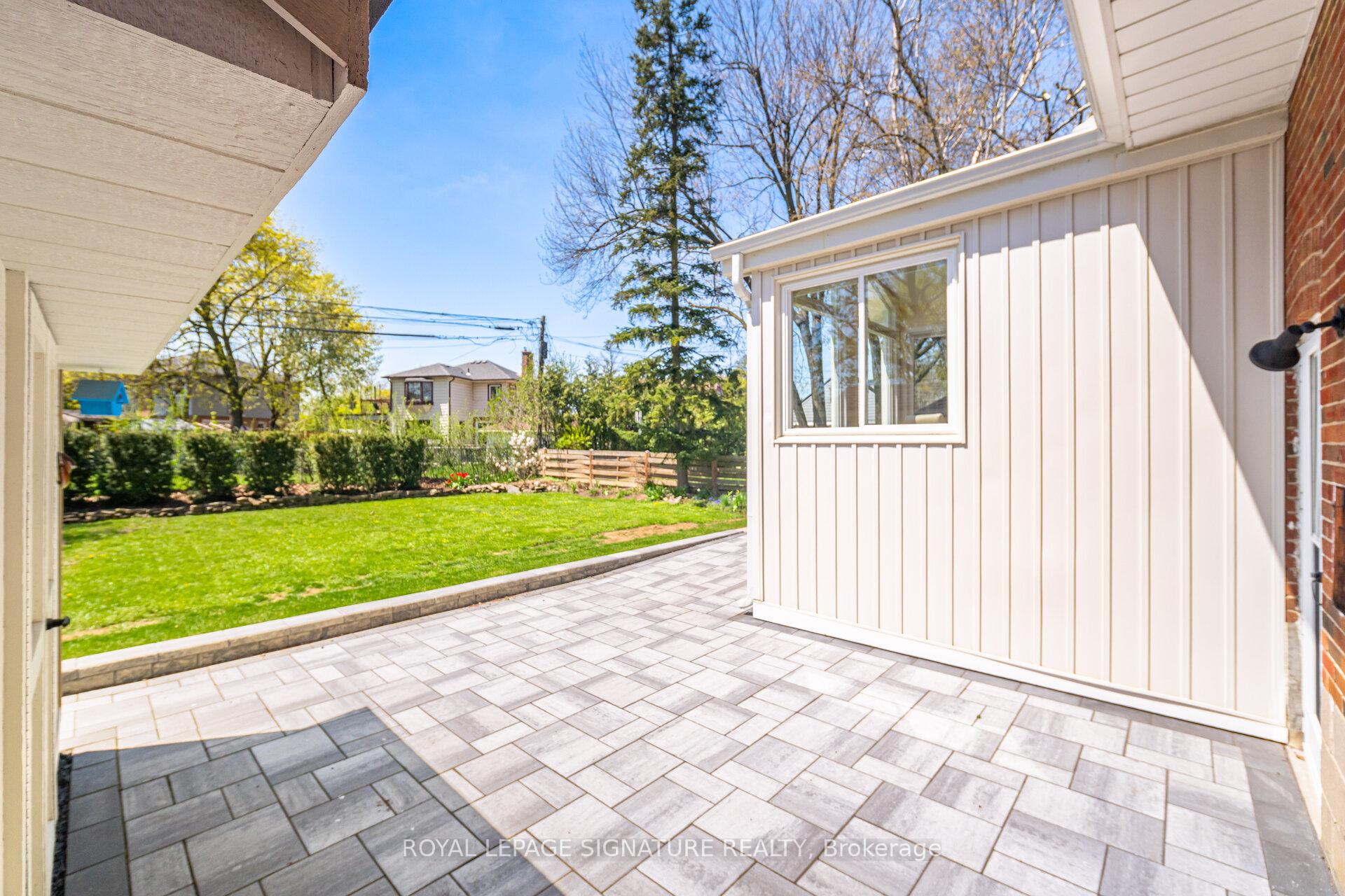 Photo 23 of 18 Erlesmere Avenue, Brampton, Brampton East — HOMEH