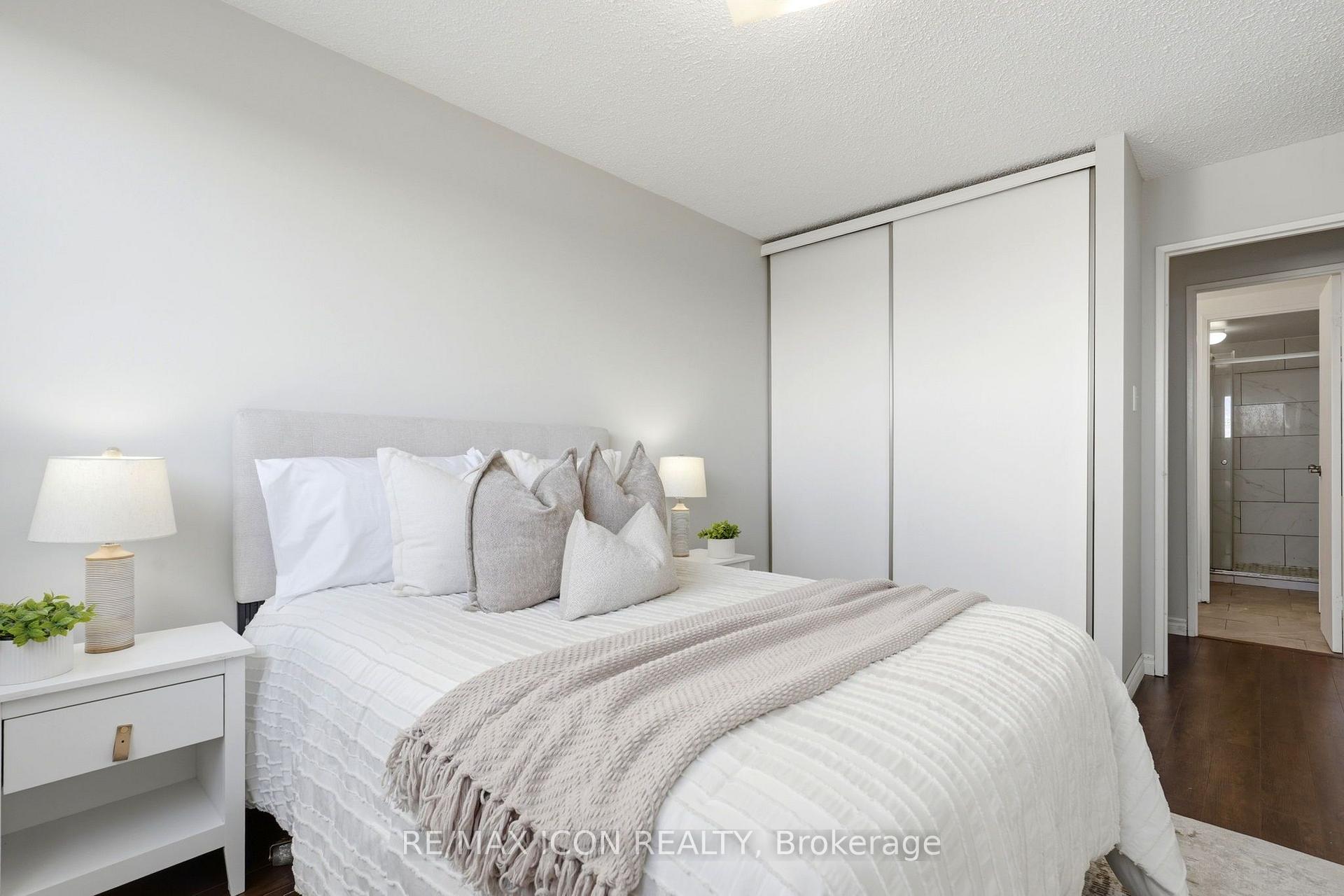 Photo 10 of Unit 708, 375 King Street N, Waterloo, Lakeshore Village — HOMEH