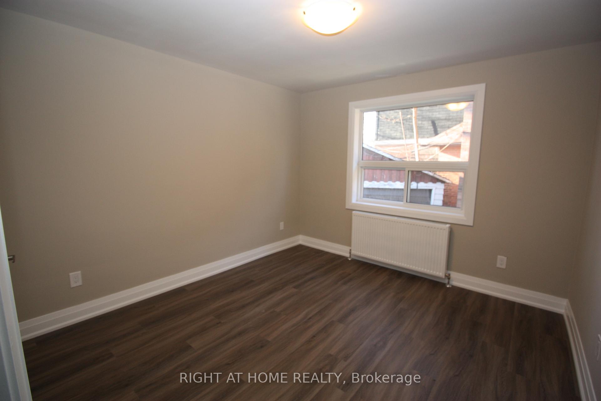 Photo 8 of Unit 4, 2 Glen Gordon Road, Toronto, High Park North — HOMEH