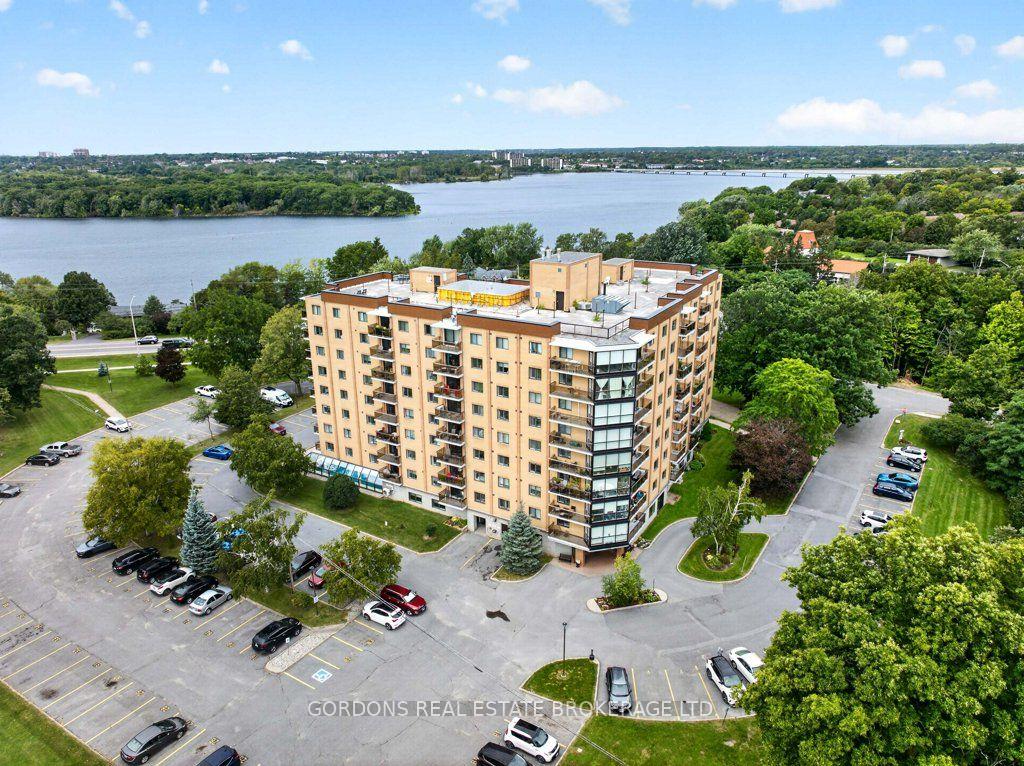 Photo of Unit 201, 120 Barrett Court