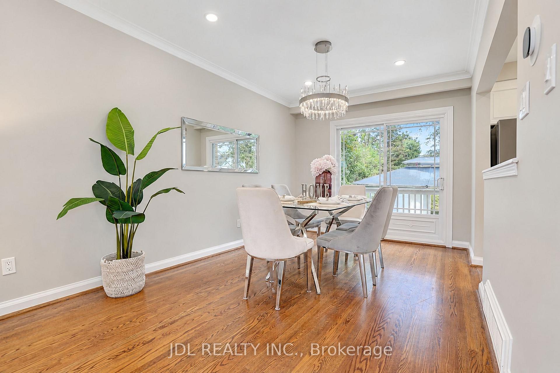 Photo 11 of 19 Sweeney Drive, North York, Victoria Village — HOMEH