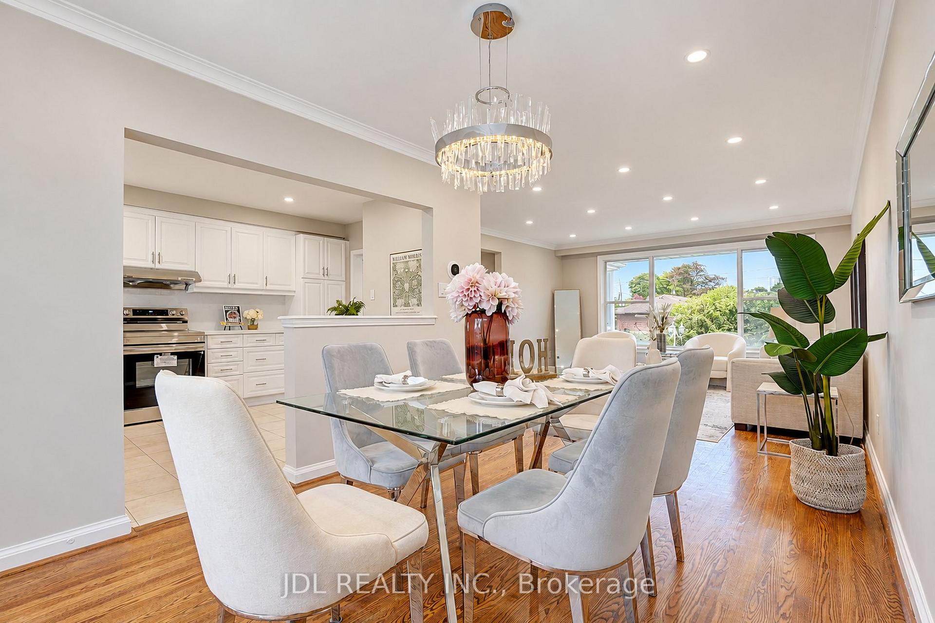 Photo 14 of 19 Sweeney Drive, North York, Victoria Village — HOMEH